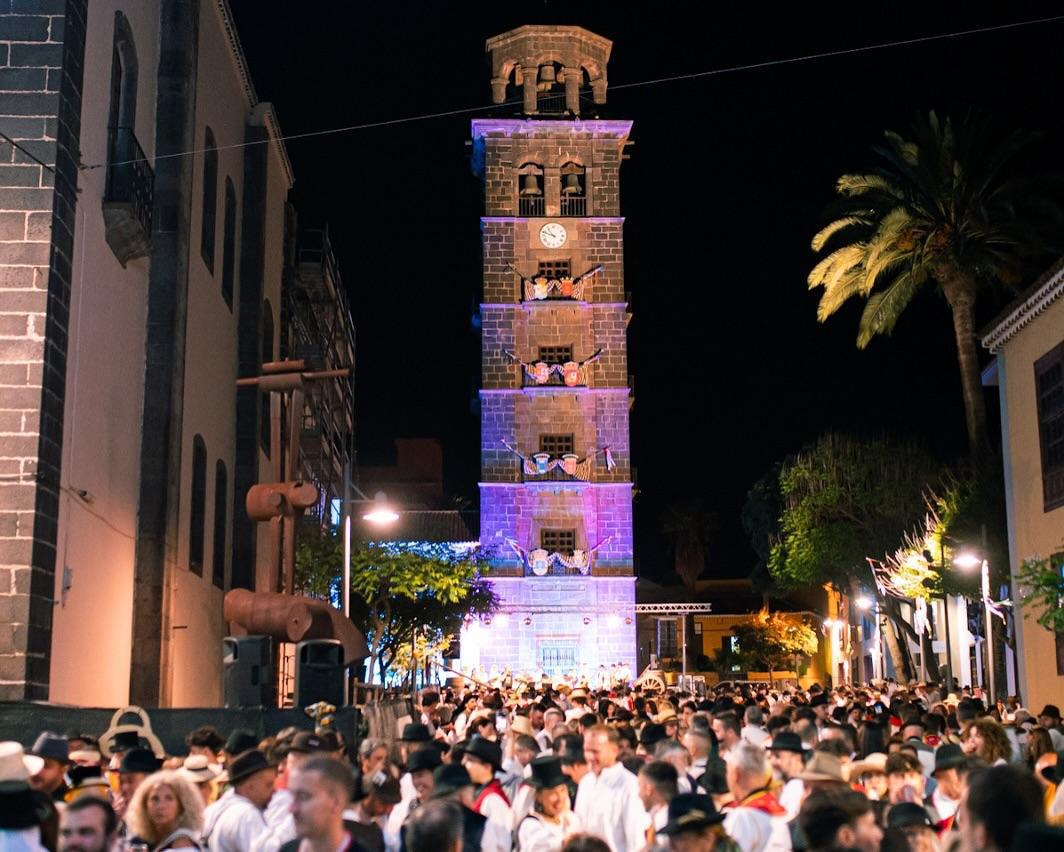 BAILE DE MAGOS DE SAN BENITO