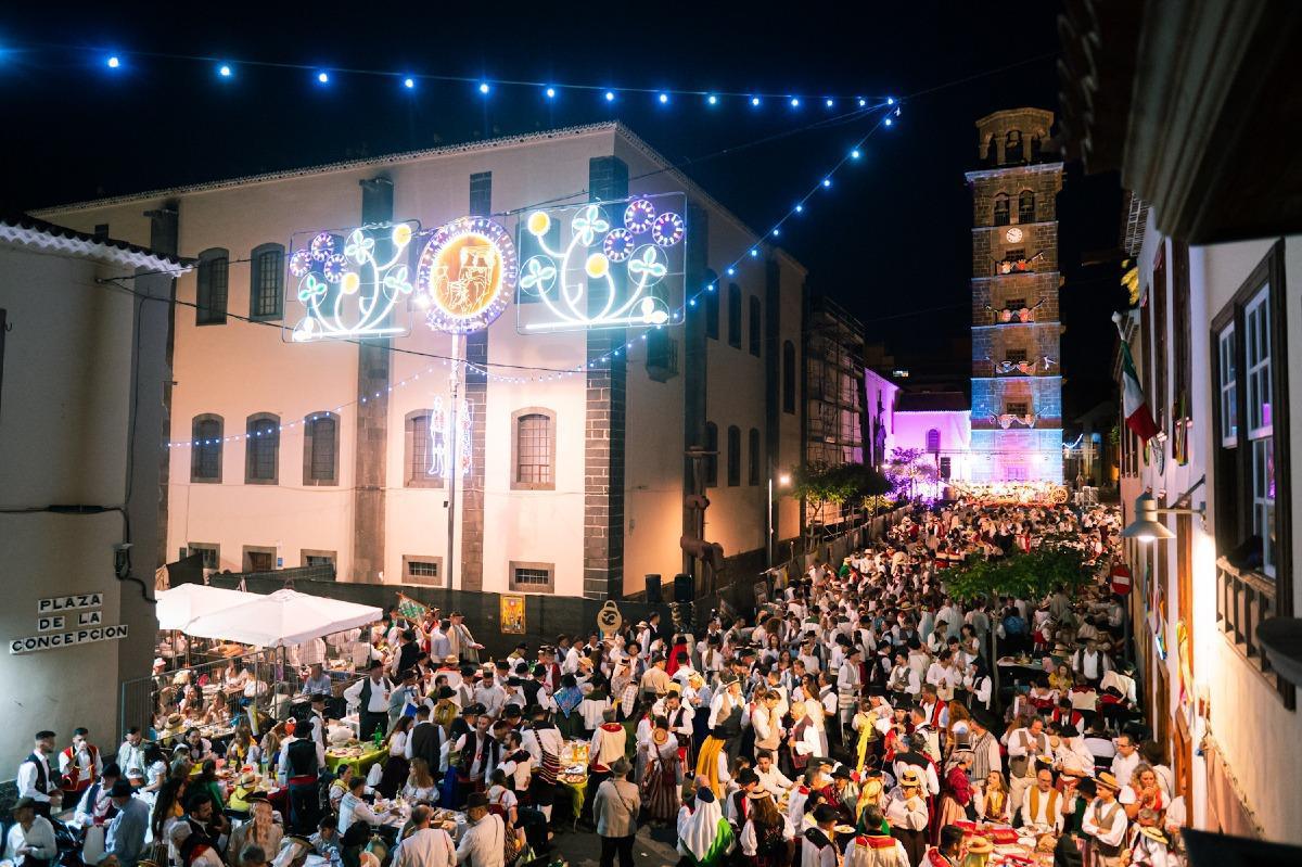 BAILE DE MAGOS DE SAN BENITO