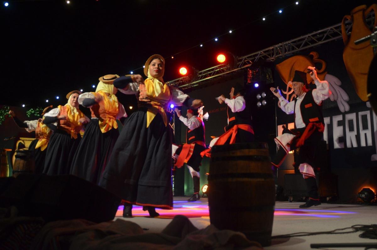 BAILE DE MAGOS DE FRONTERA