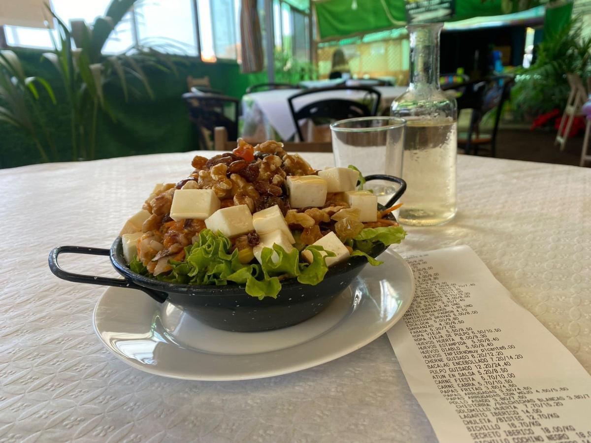 GUACHINCHE LA HUERTA DE ANA Y EVA GUACHINCHE LA HUERTA DE ANA Y EVA