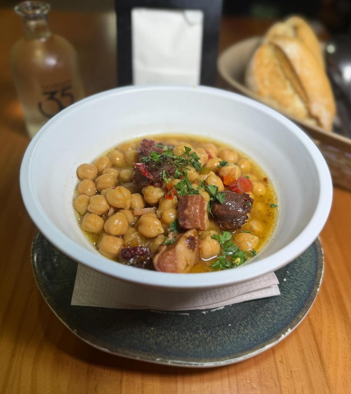 GUACHINCHE EL FOGÓN GUACHINCHE EL FOGÓN