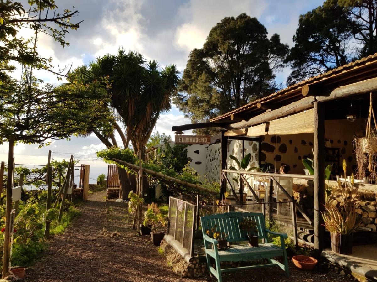 ASADOR GUACHINCHE EL MIRADERO ASADOR GUACHINCHE EL MIRADERO