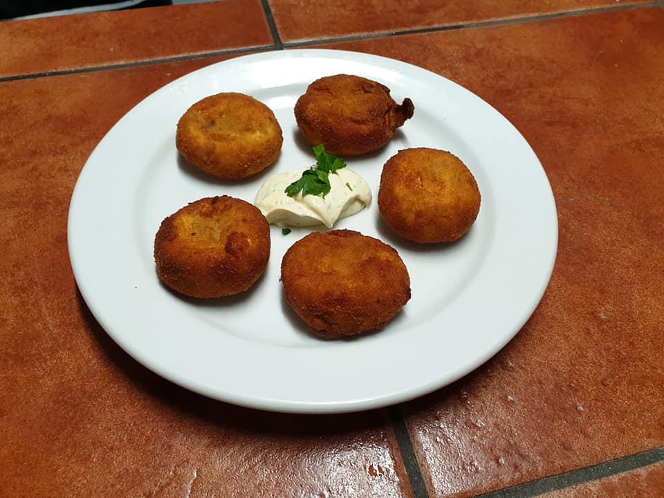 GUACHINCHE CASA ÁNGELA