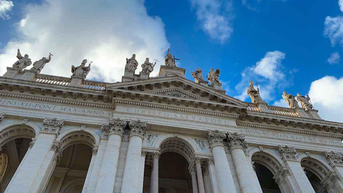 Renovación Espiritual y Esperanza: Jubileo 2025