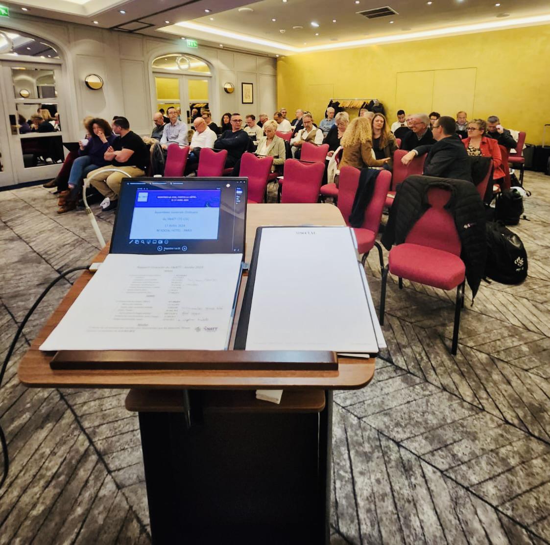 AGO et conférence du 17/04 : retour en images AGO et conférence du 17/04 : retour en images