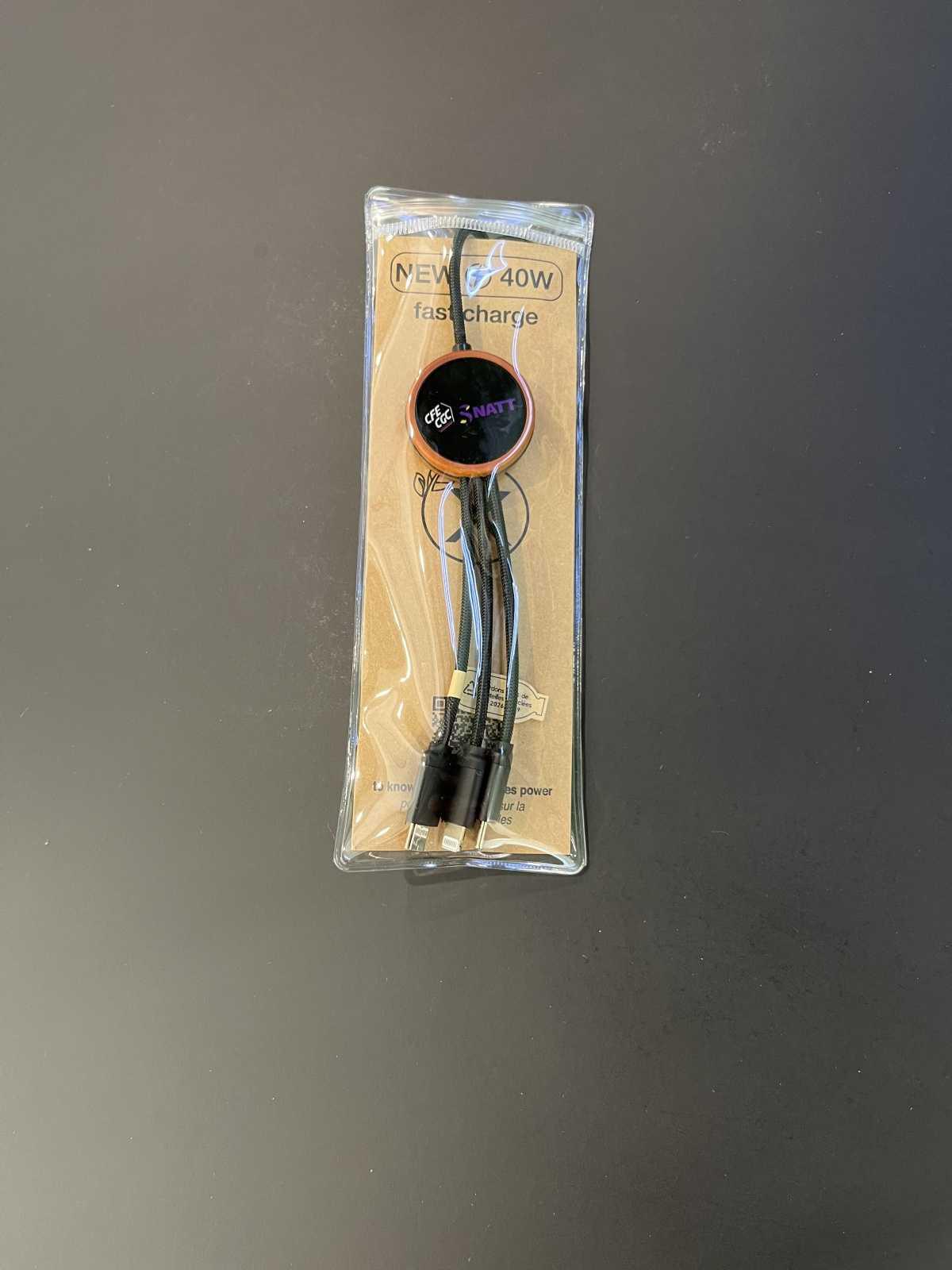 Câble de charge multi-connecteurs