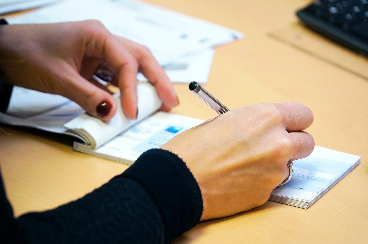 Frais bancaires : Bercy veut un plafonnement pour les plus fragiles