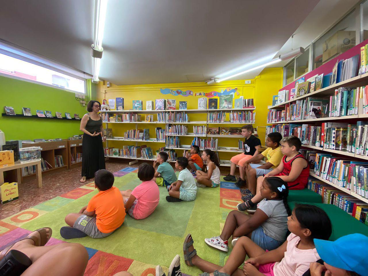 Visita Biblioteca Mitjans-Grans (5)