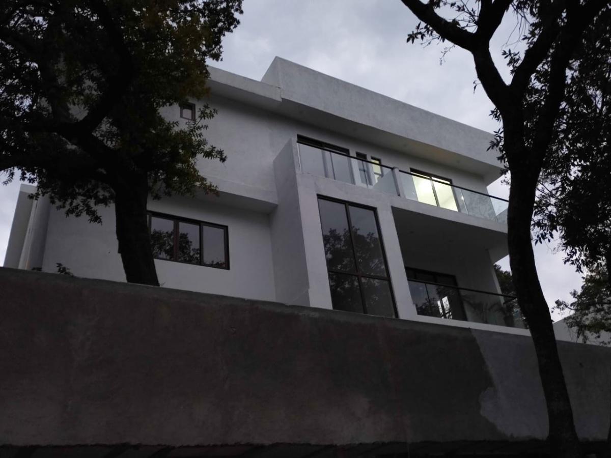 Notthingham Notthingham