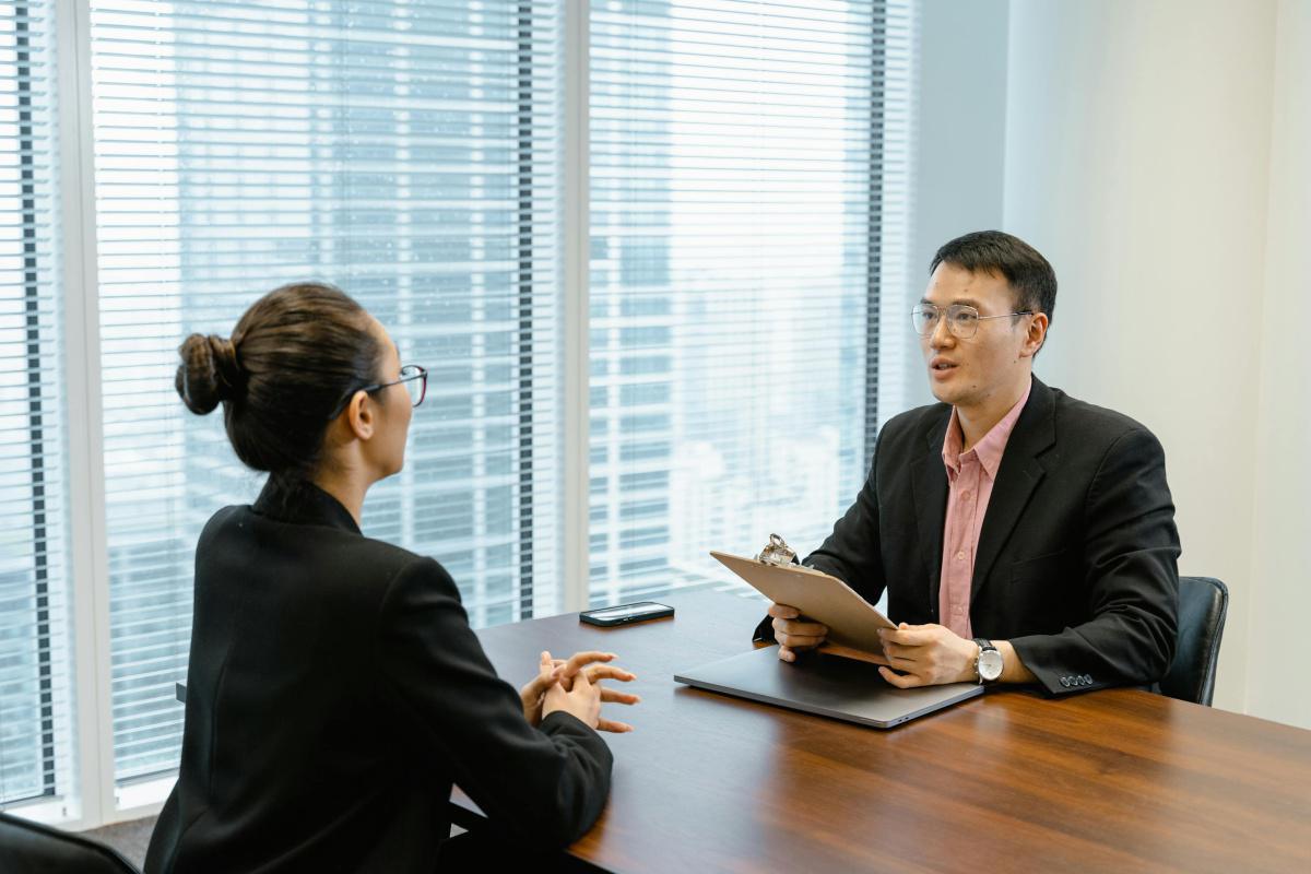 Recrutement : les cadres pointent des processus longs et déséquilibrés Recrutement : les cadres pointent des processus longs et déséquilibrés