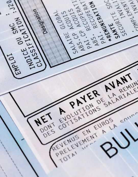 Recevoir son salaire en avance, coup de pouce ou piège financier ?