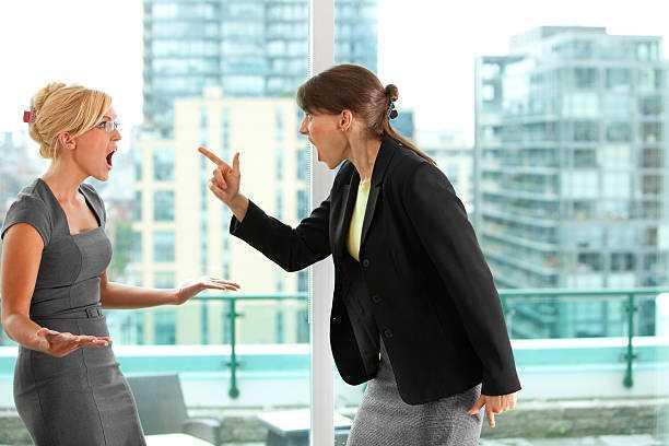 « Pétage de plombs » d’un salarié : le licenciement annulé pour atteinte à la liberté d’expression