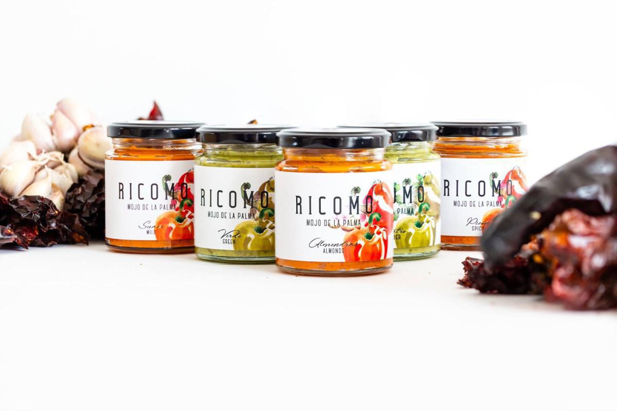 Mojo Rojo con Almendras 