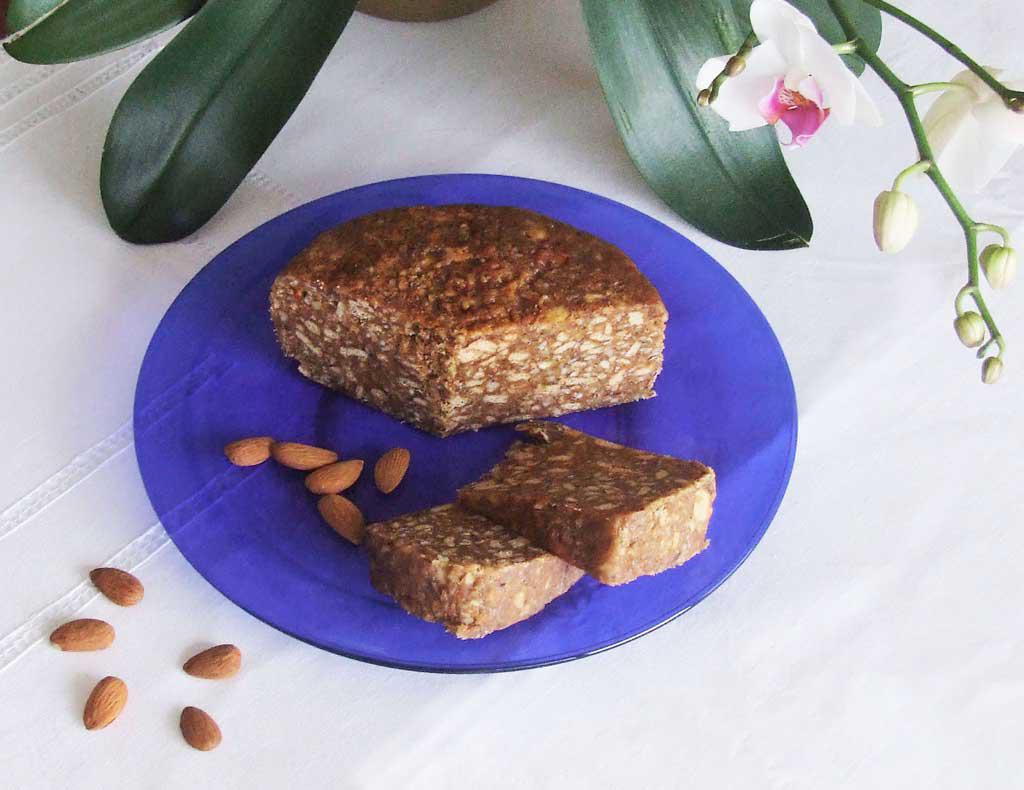 Queso De Galletas Y Almendras