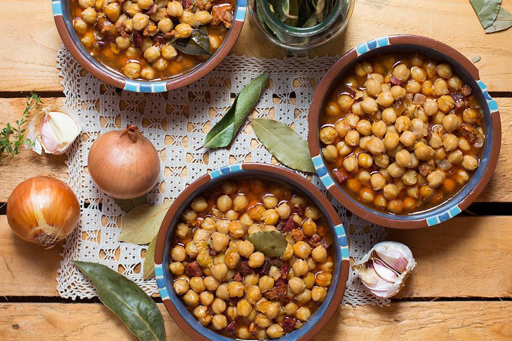 Garbanzas con Jamón 