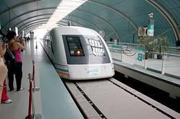 Una de las unidades de levitación magnética que circula actualmente en China. Imagen: ElCorreoWeb.es | Sevilla.