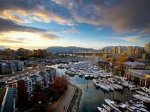 Cinco mil embarcaciones son eliminadas por año en Noruega. La reutilización de los materiales que las componen podría suponer importantes beneficios ecológicos y el inicio de una nueva industria ligada al reciclaje. Imagen: kennymatic – Flickr.