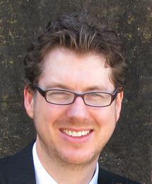 Ryan McKay, co-autor del estudio. Fuente: Universidad de Londres.