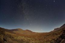 Las Lágrimas de San Lorenzo, "cayendo" sobre el Teide. Fuente: Turismo de Tenerife.