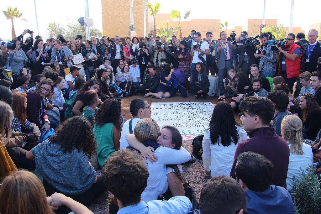 Concentración de jóvenes contra la elección de Trump, con motivo del COP 22.  Foto: Takver