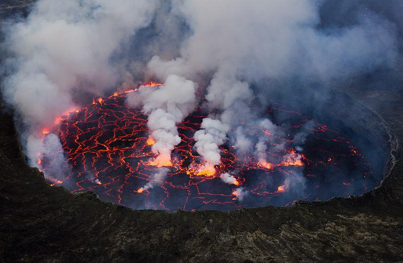 La actividad volcánica ha podido subyacer a todas las extinciones masivas de la Tierra, señalan los autores del estudio. Fuente: Wikipedia.