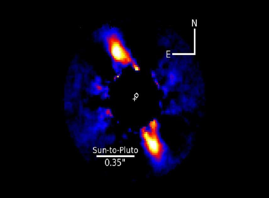 Imagen de la estrella HD 115600 y el anillo de escombros brillante. Imagen: Thayne Currie. Fuente: NAOJ.