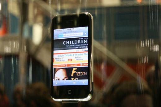 El iPhone es una revolución tecnológica, además de un fenómeno social. Apple.