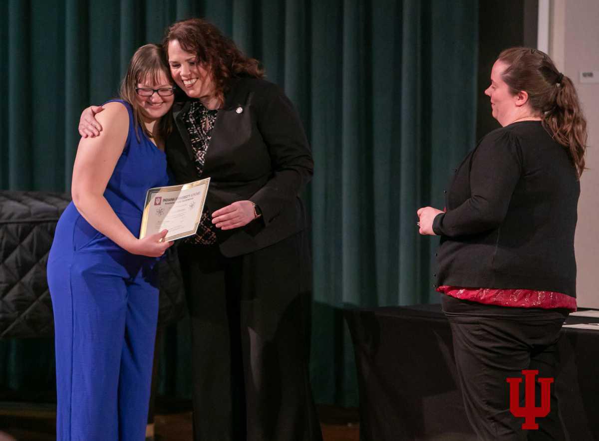 Radiology grads honored at IU Kokomo