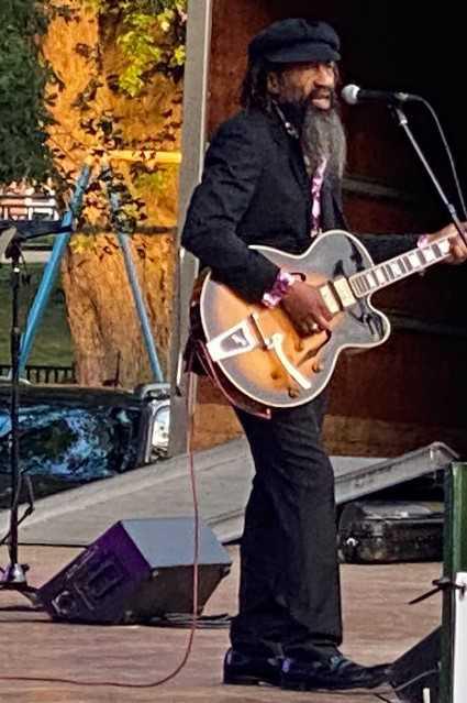 Juneteenth rocks Foster Park