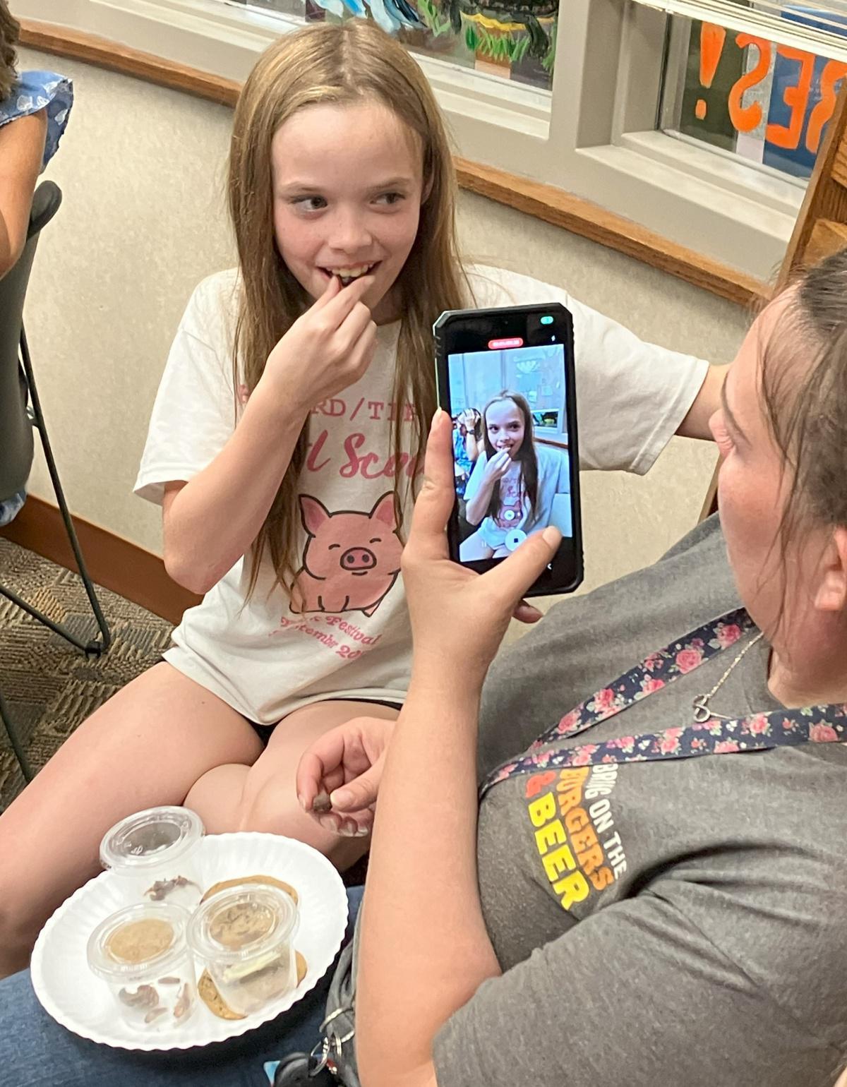 Crunchin' on a cricket Crunchin' on a cricket