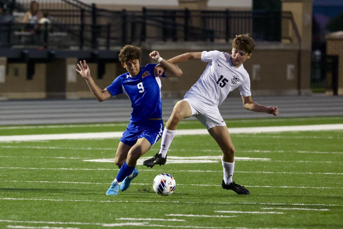 Kats squash Panthers in soccer opener