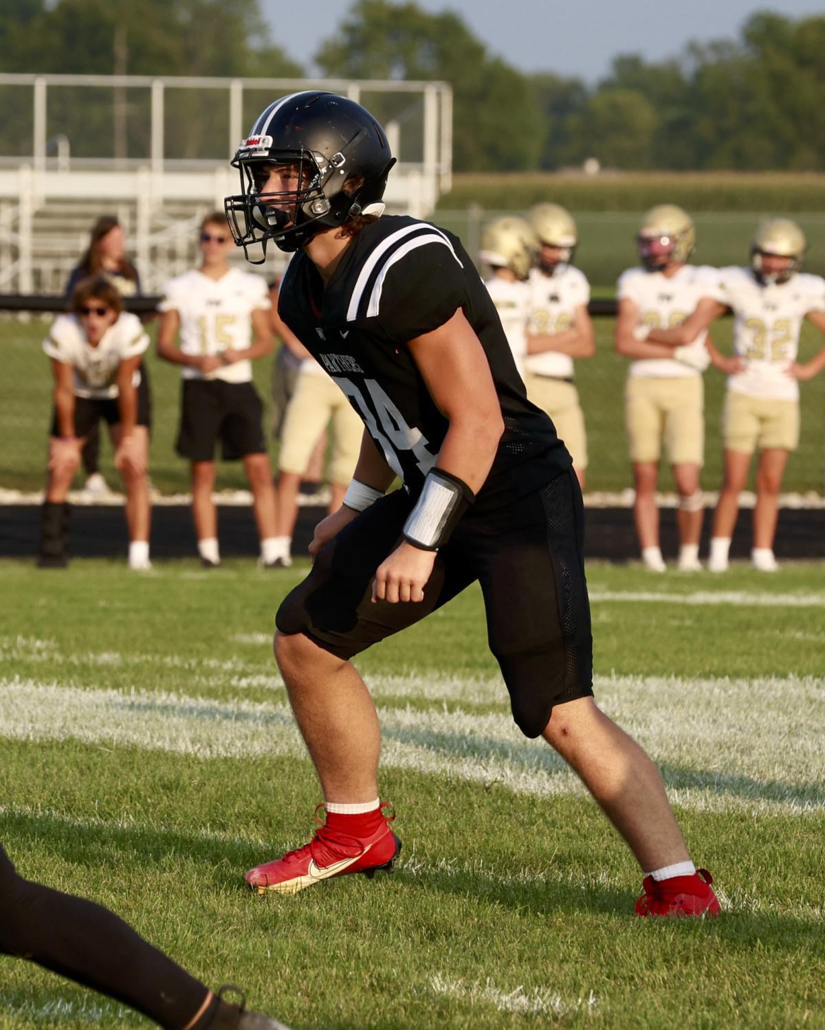 Western rolled in football season opener Western rolled in football season opener