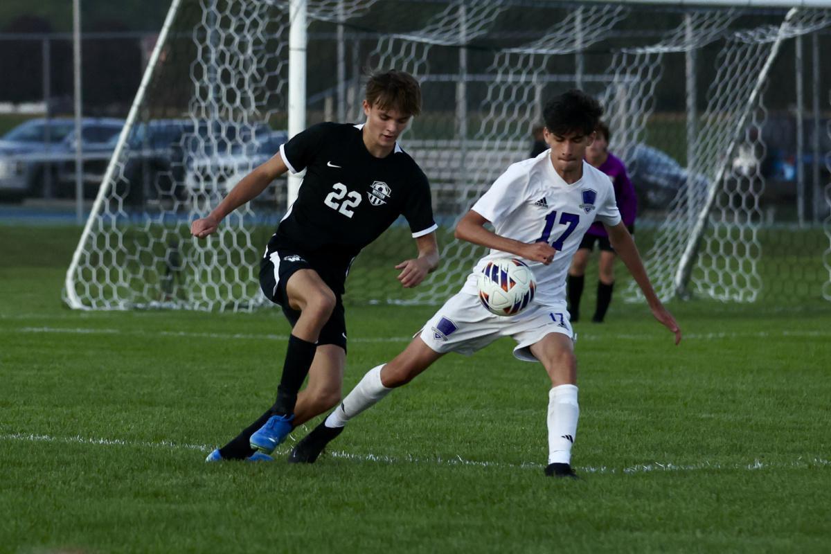 Northwestern ekes out a soccer win