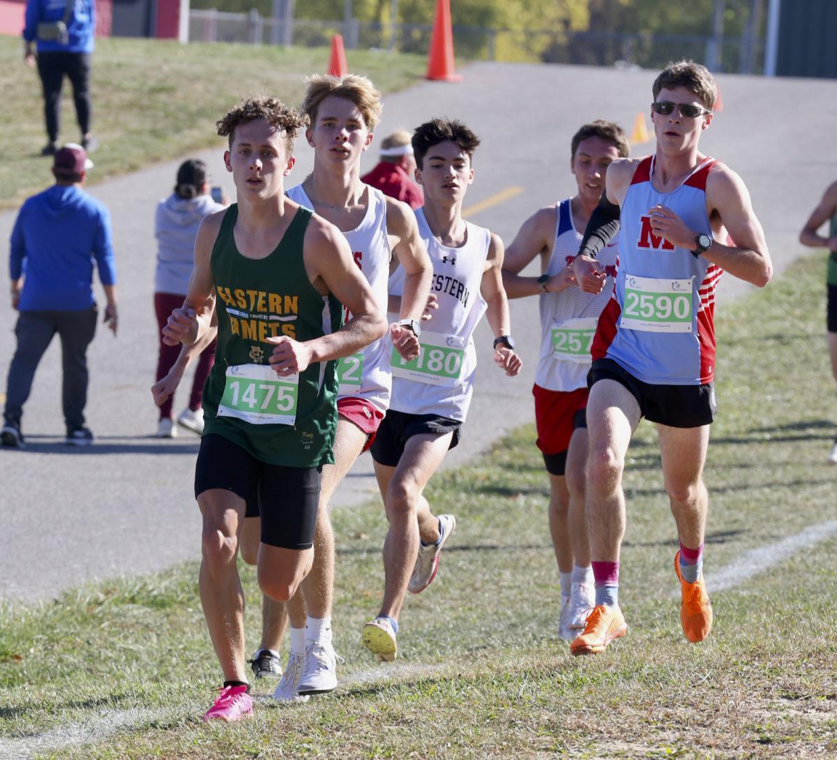 Western tops locals at cross country sectionals Western tops locals at cross country sectionals