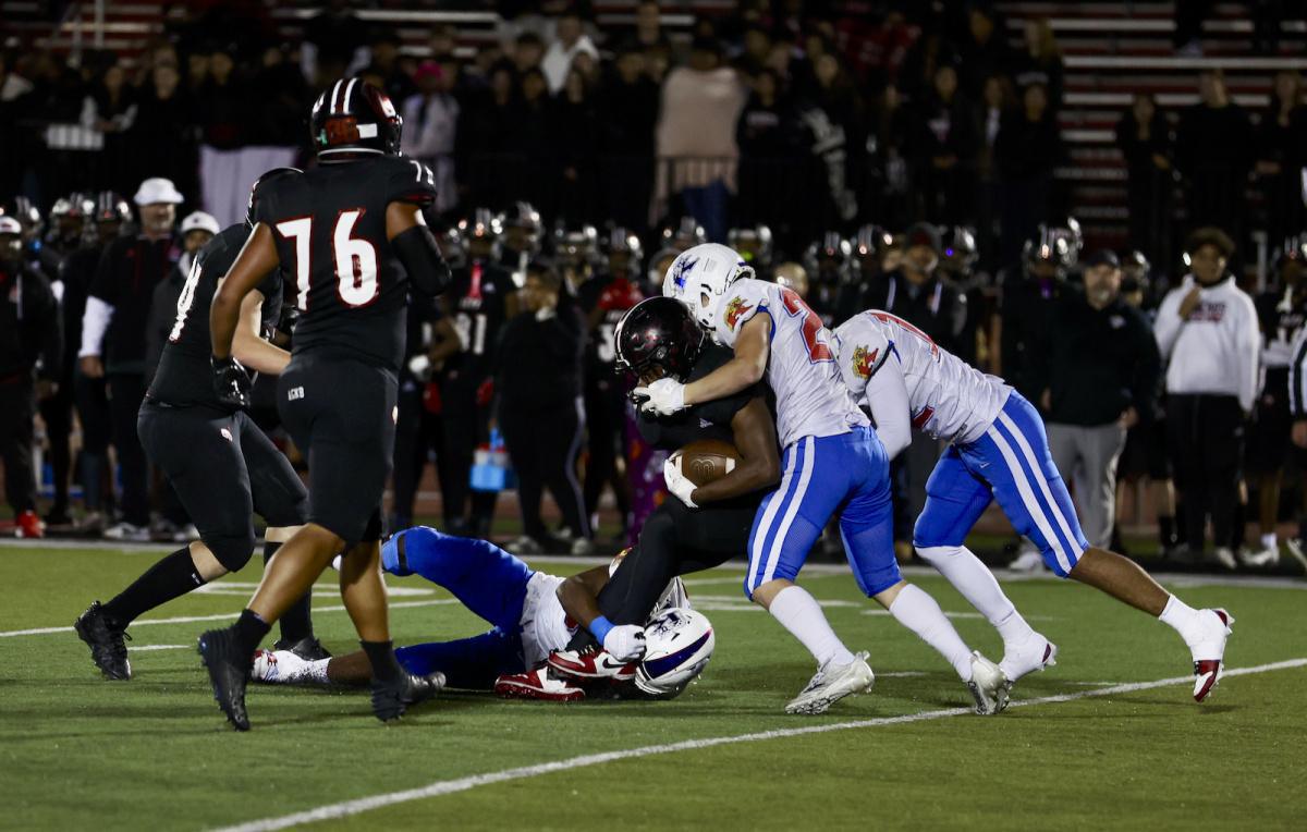 Wildkats buried in sectional final Wildkats buried in sectional final