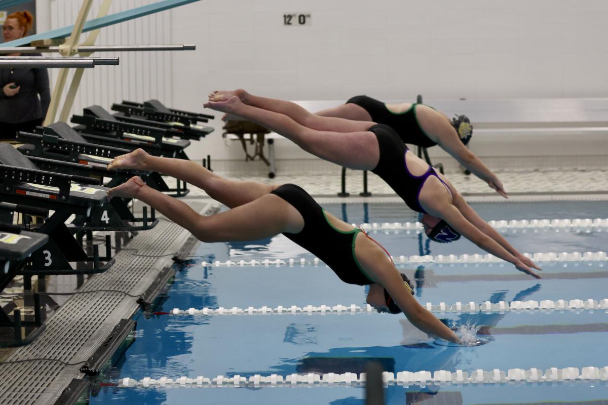 Northwestern splits with Eastern in the pool