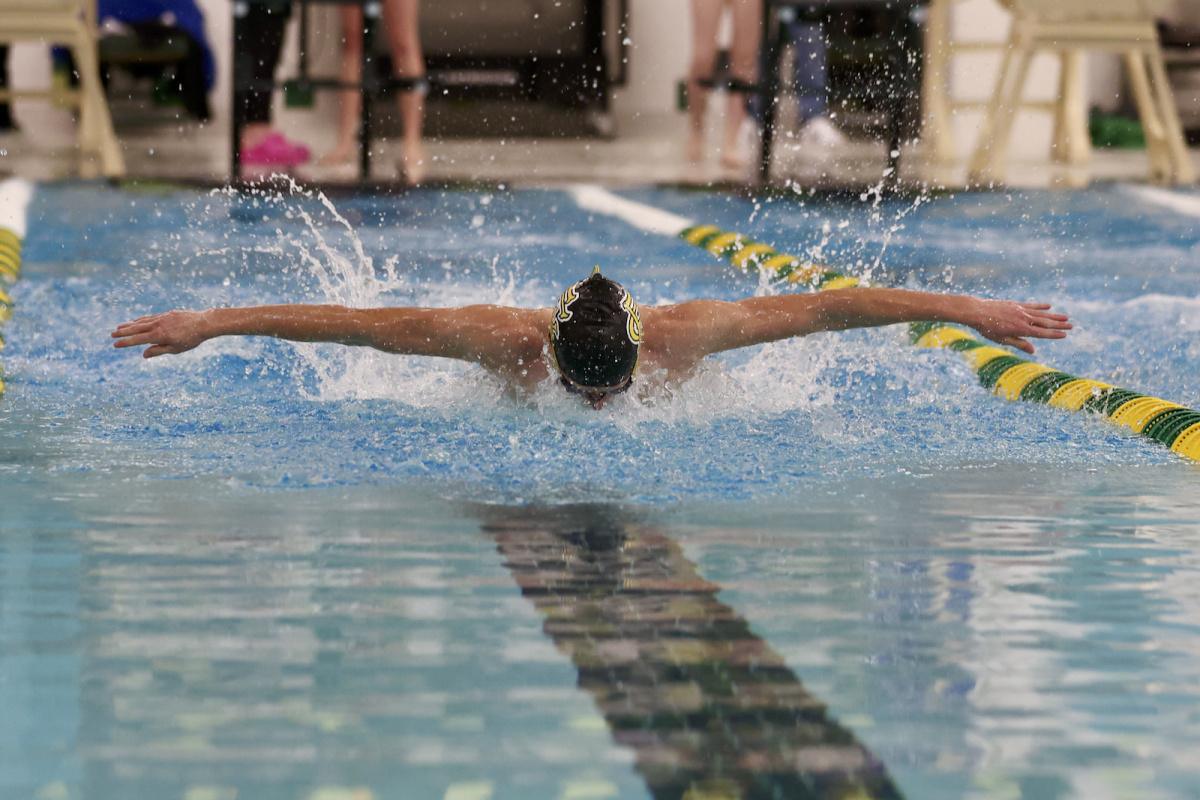 Northwestern splits with Eastern in the pool