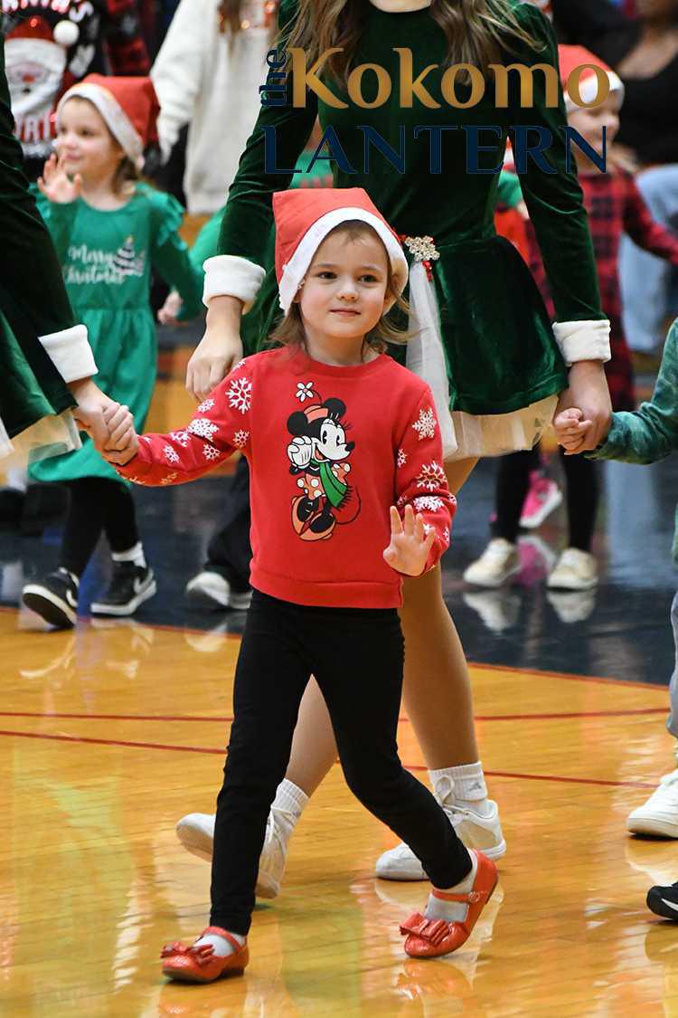 KHS Dance Team trains next generation KHS Dance Team trains next generation