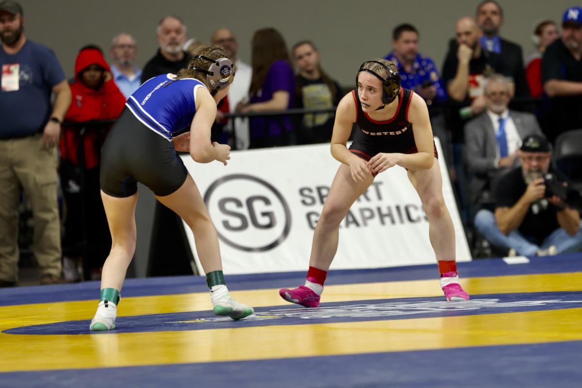 Six compete for girls wrestling gold