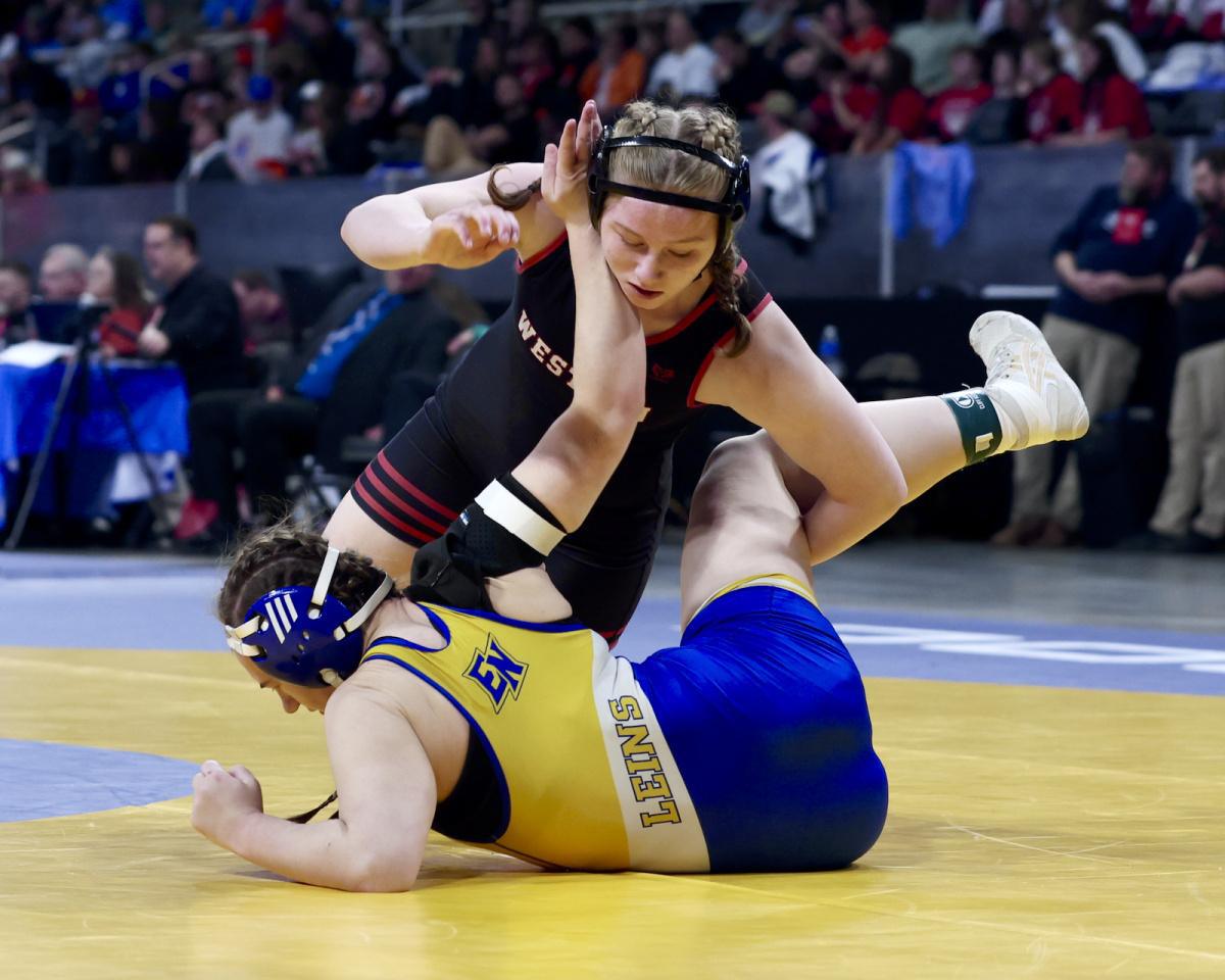 Six compete for girls wrestling gold