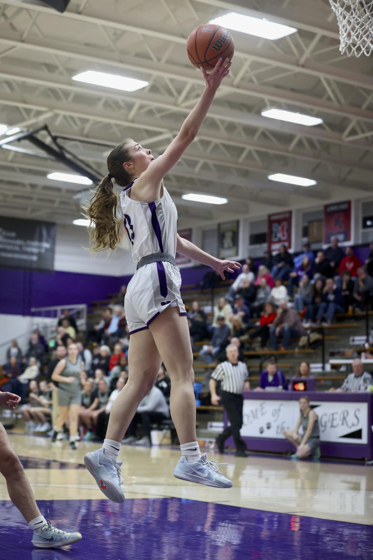 Tigers tame Panthers in close contest Tigers tame Panthers in close contest