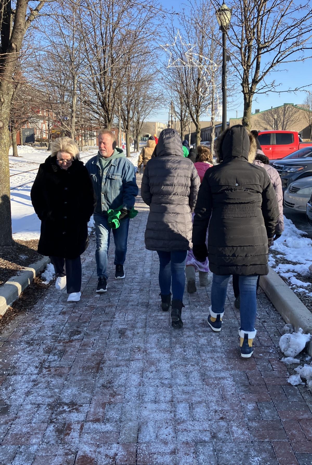 A mile of compassion for the homeless