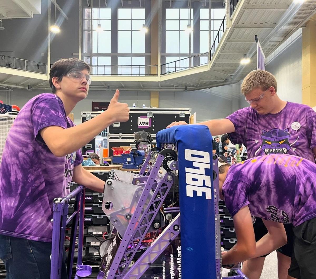 Western hosts FIRST robotics Western hosts FIRST robotics