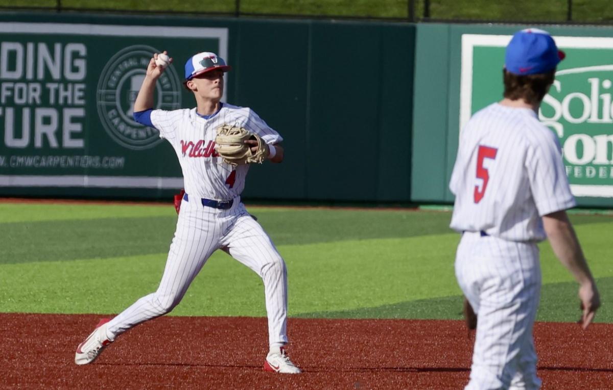 Kokomo crushes the Bearcats