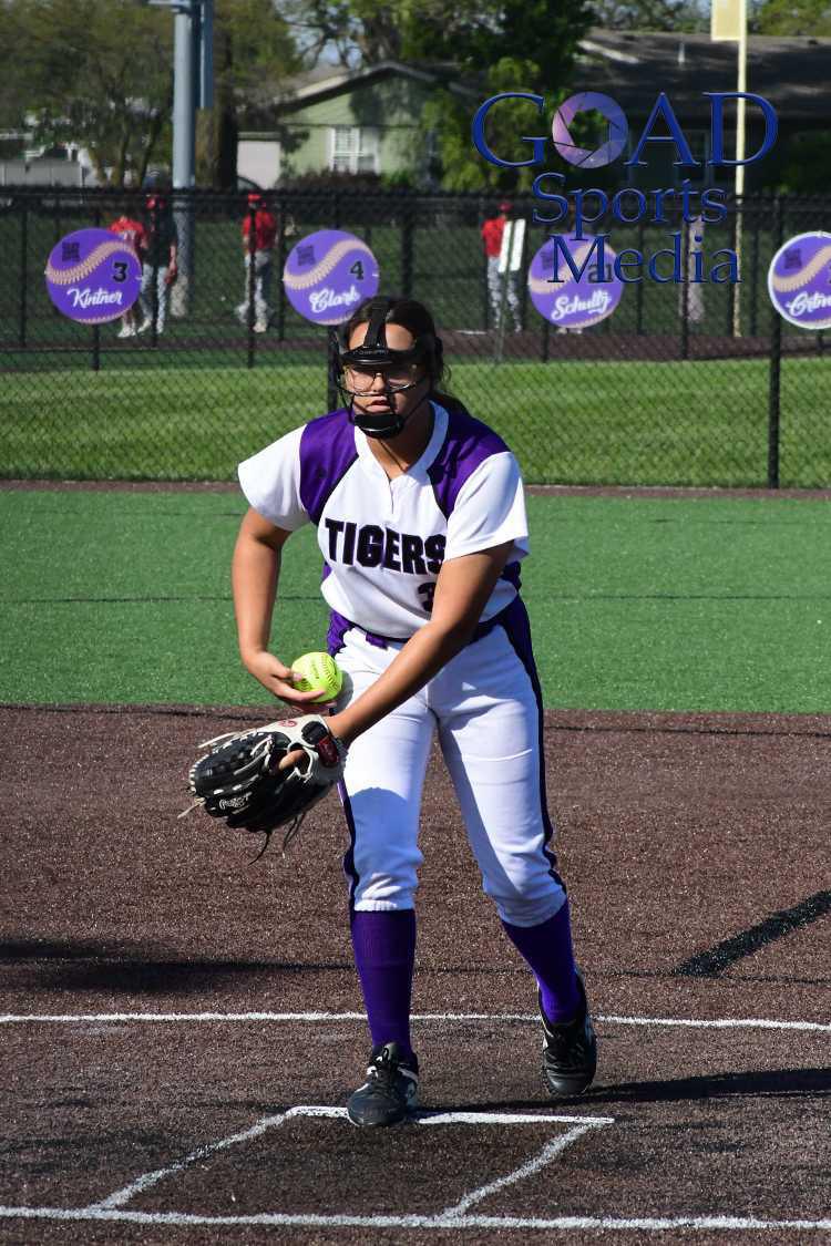 Lady Kats outlast Northwestern