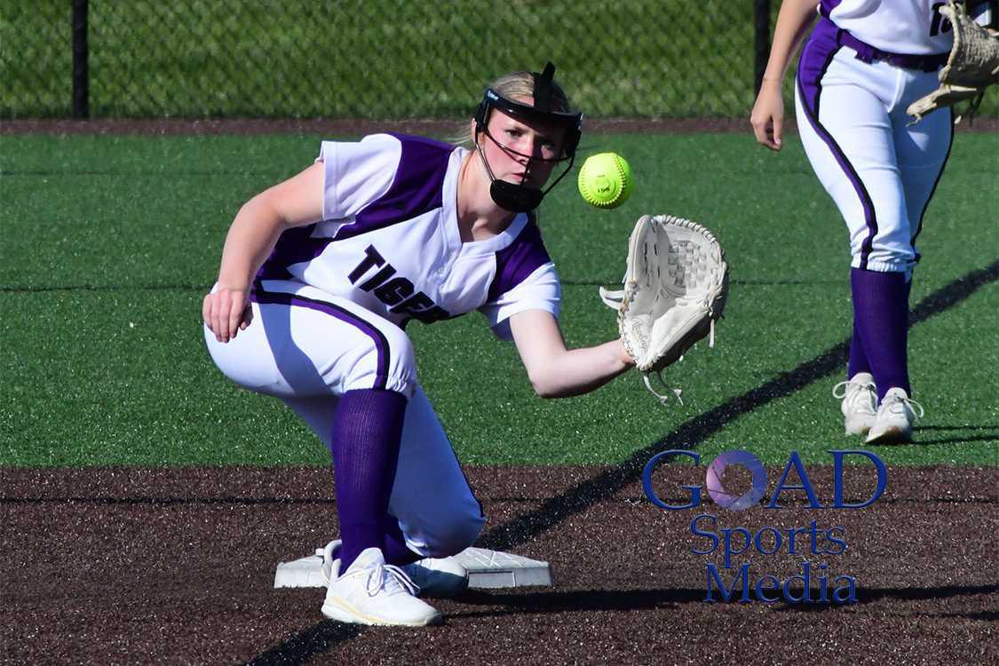 Lady Kats outlast Northwestern