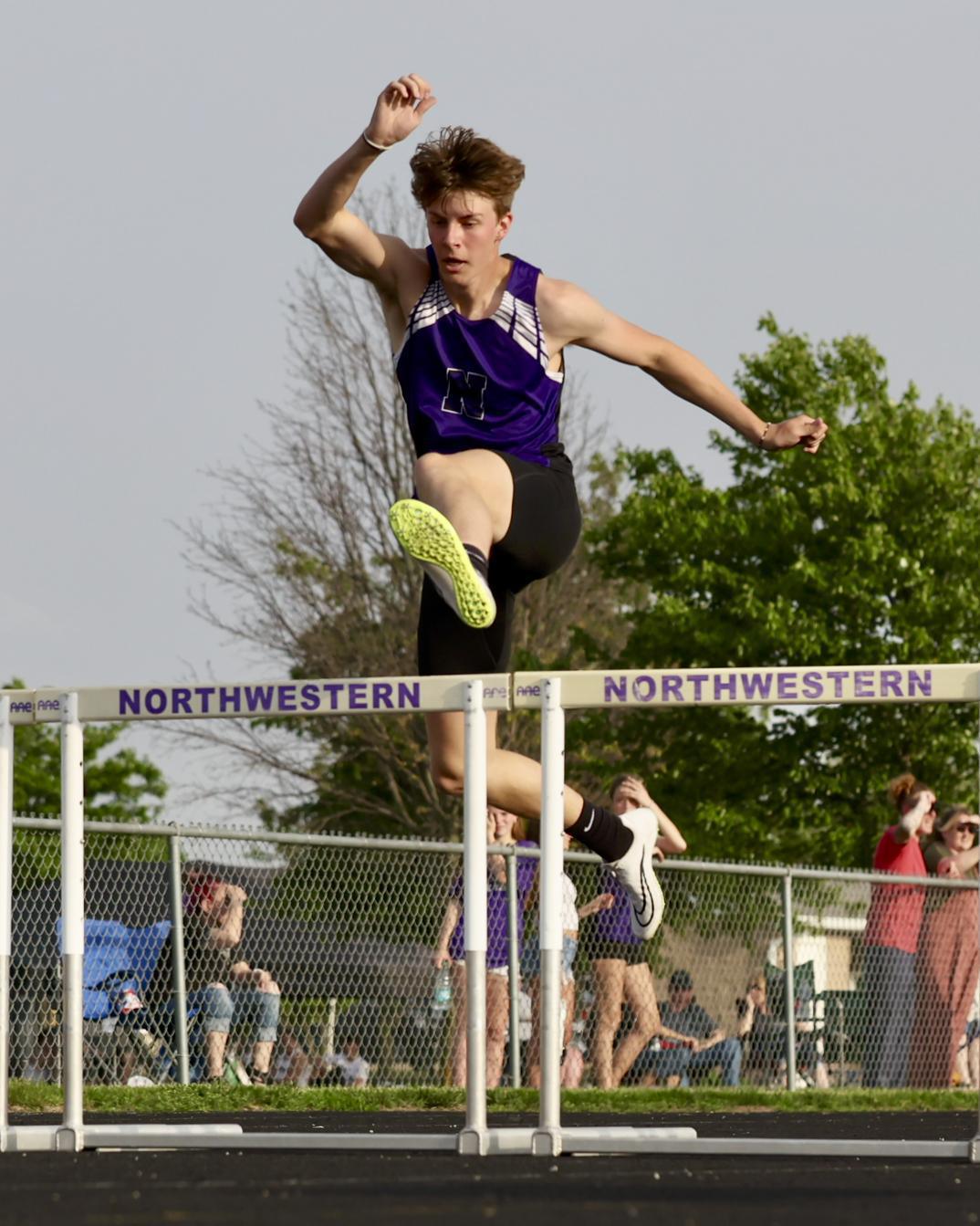 Western, NW take track titles