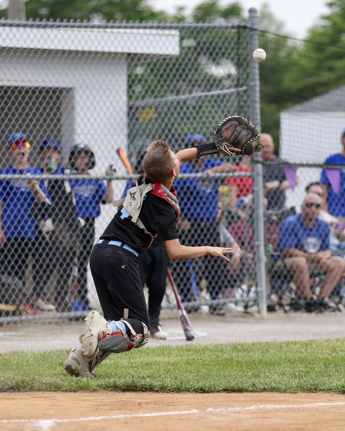 Bowman Apparel takes Minor title
