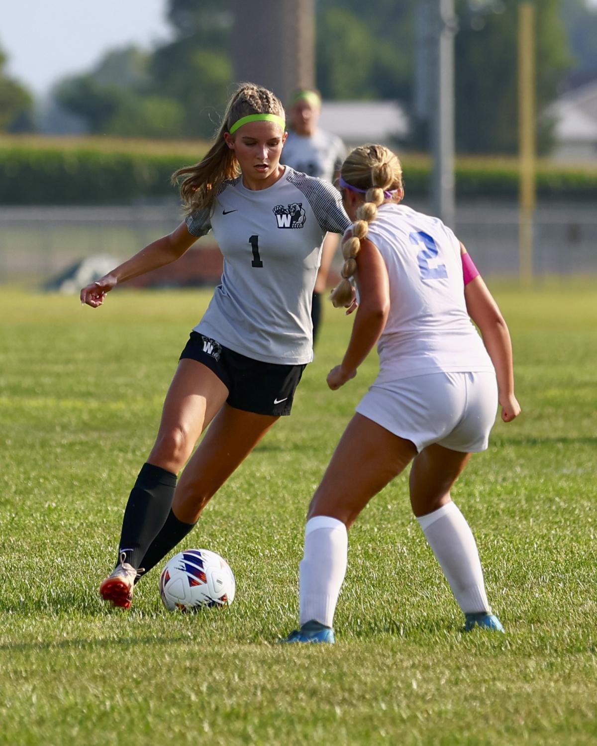 Western wipes out Wildkats in soccer