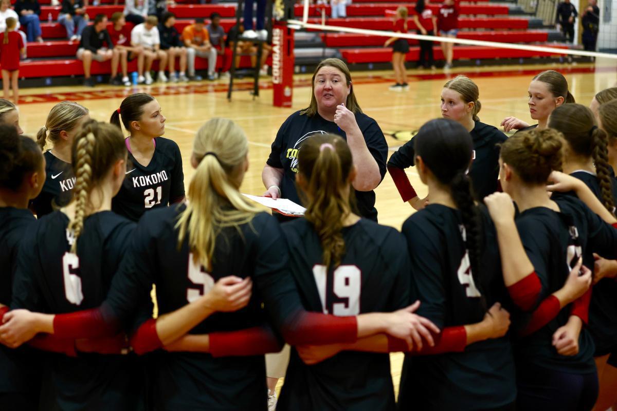 Cougars stumble in opener